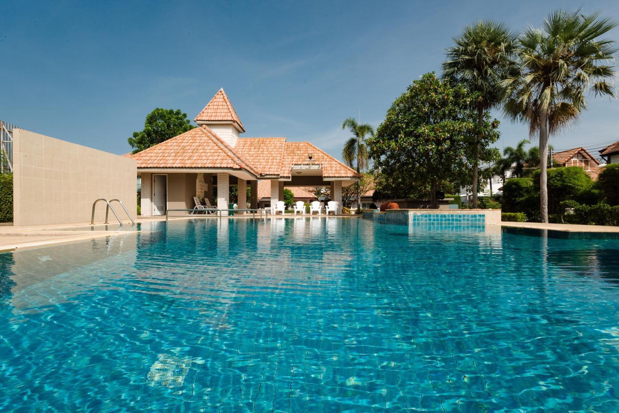 Tw Marina Pool Villa Pattaya Exterior foto